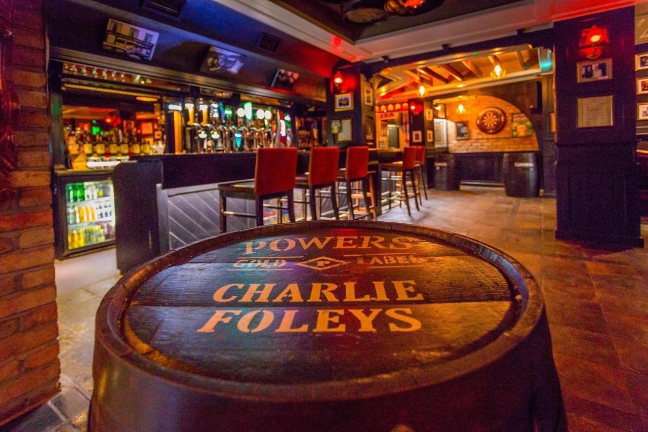 Charlie Foleys Bed & Breakfast Killarney Exterior photo